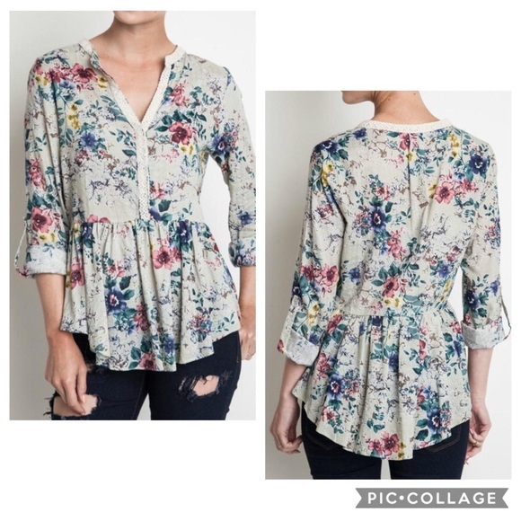 Umgee Fit and Flare Floral Top - Picture 1 of 7